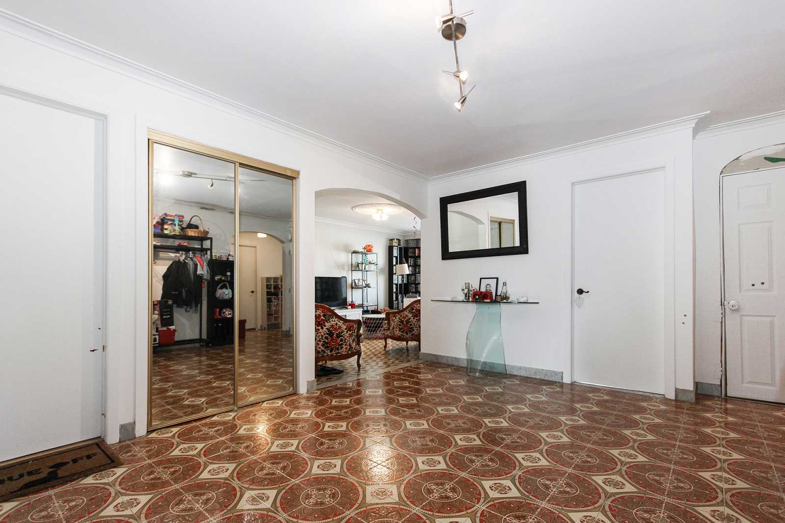7340 Rue de l’Élysée Saint-Léonard Montréal, H1S2, 3 Bedrooms Bedrooms, ,2 BathroomsBathrooms,Apartment,For Sale,7340 Rue de l’Élysée Saint-Léonard Montréal , H1S2,1014