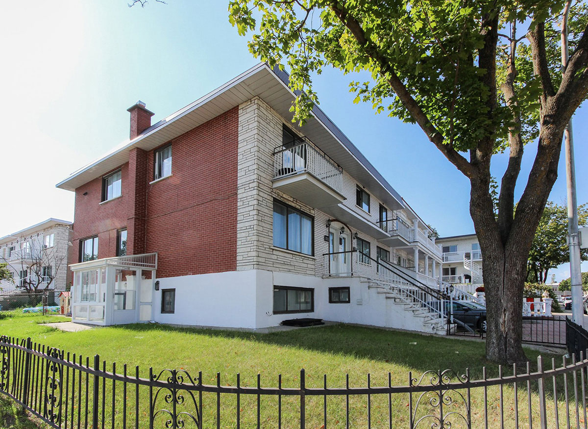 7340 Rue de l’Élysée Saint-Léonard Montréal, H1S2, 3 Bedrooms Bedrooms, ,2 BathroomsBathrooms,Apartment,For Sale,7340 Rue de l’Élysée Saint-Léonard Montréal , H1S2,1014