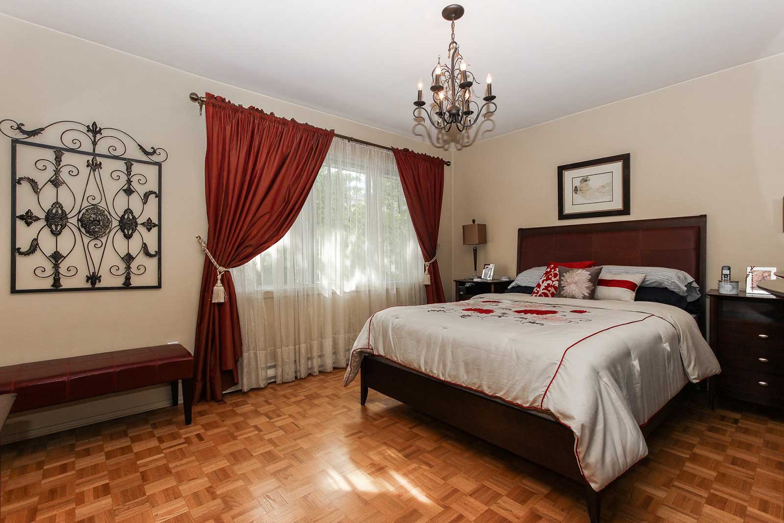 6165 Rue Despréaux Saint-Léonard Montréal, H1S1E7, 4 Bedrooms Bedrooms, ,2 BathroomsBathrooms,Apartment,For Sale,6165 Rue Despréaux Saint-Léonard Montréal , H1S1E7,1015