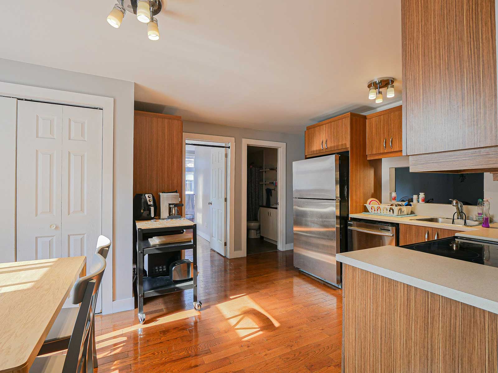 801 Rue Ste-Marguerite Le Sud-Ouest Montréal, H4C, 2 Bedrooms Bedrooms, ,1 BathroomBathrooms,Apartment,For Sale,801 Rue Ste-Marguerite Le Sud-Ouest Montréal , H4C,1017