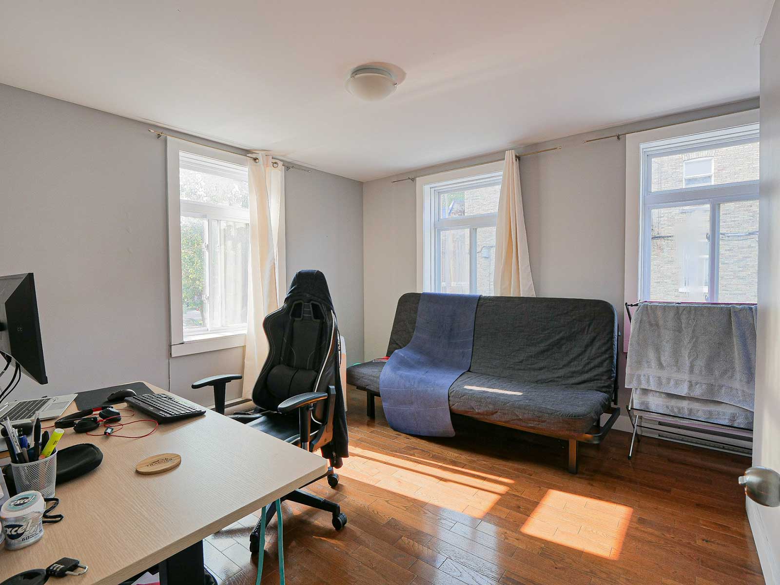 801 Rue Ste-Marguerite Le Sud-Ouest Montréal, H4C, 2 Bedrooms Bedrooms, ,1 BathroomBathrooms,Apartment,For Sale,801 Rue Ste-Marguerite Le Sud-Ouest Montréal , H4C,1017